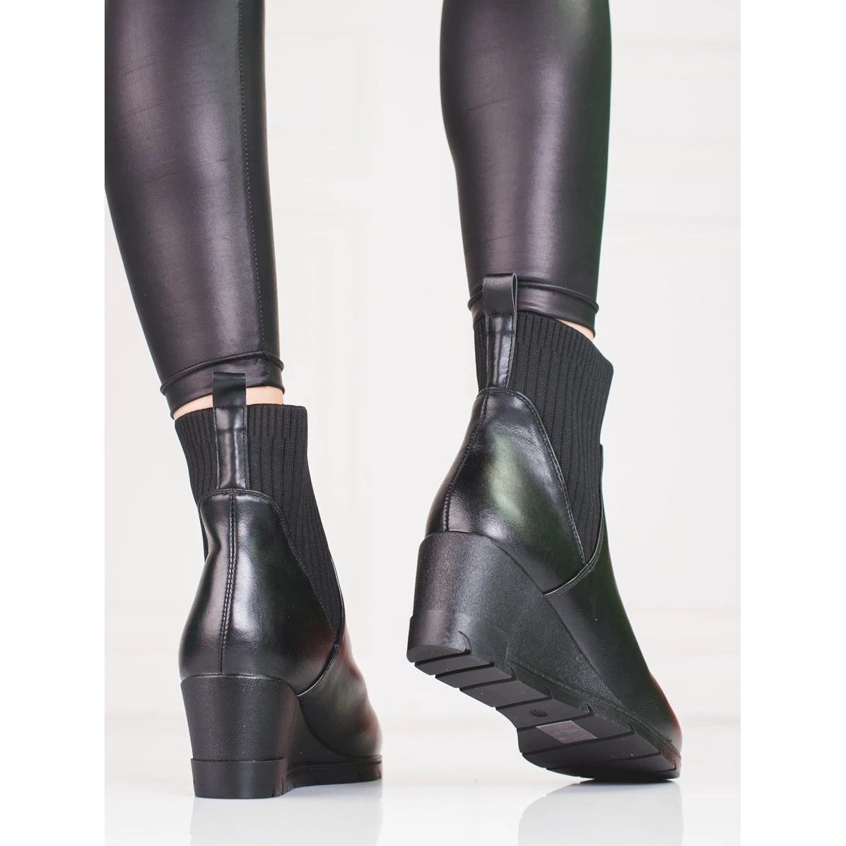 Bottes à Enfiler Sur Le Talon Compensé Shelovet Le Noir 1 Bottes à Enfiler Sur Le Talon Compensé Shelovet Le Noir