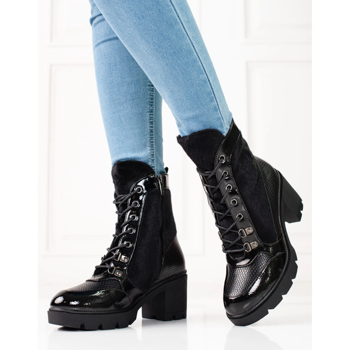 Bottes à Lacets Shelovet Pour Femmes à Talons Hauts Le Noir 2 Bottes à Lacets Shelovet Pour Femmes à Talons Hauts Le Noir – Image 2