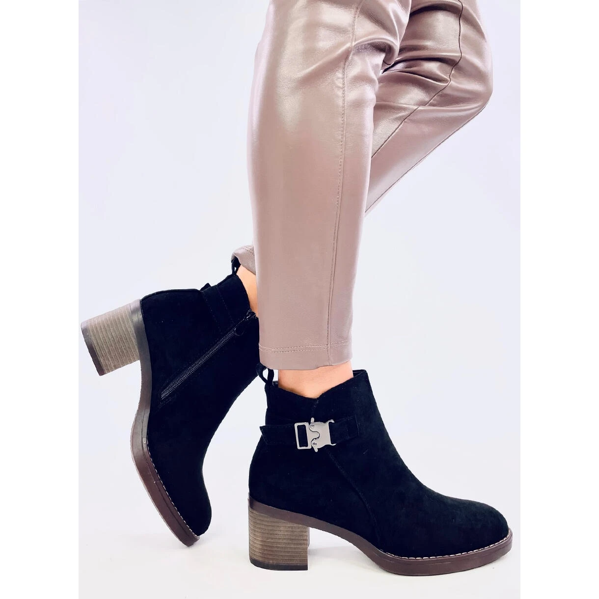 Bottes Classiques à Talons Hauts Marsha Noir Le Noir 2 Bottes Classiques à Talons Hauts Marsha Noir Le Noir – Image 2