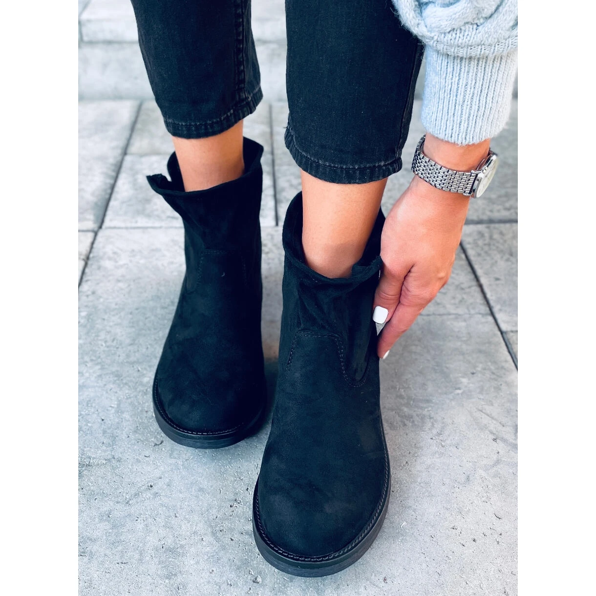 Bottes Classiques Pour Femmes Angela Black Le Noir 4 Bottes Classiques Pour Femmes Angela Black Le Noir – Image 4