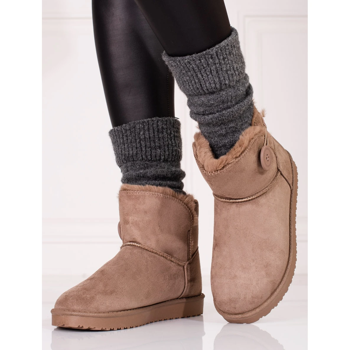 Bottes De Neige Chaudes Pour Femmes Shelovet Marron Avec Un Bouton Brun 1 Bottes De Neige Chaudes Pour Femmes Shelovet Marron Avec Un Bouton Brun
