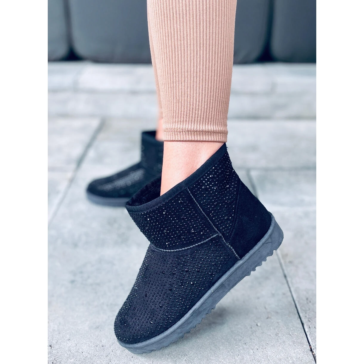 Bottes De Neige Courtes Emusy D'Amber Black Le Noir 5 Bottes De Neige Courtes Emusy D'Amber Black Le Noir – Image 5