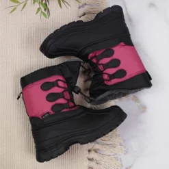 Bottes De Neige Enfant Isolées Rose Gallop Le Noir -Lumière Écarlate Bottes bottes de neige enfant isolees rose gallop le noir 3 2000x2000 1