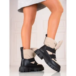 Bottes De Neige Shelovet Pour Femmes Sur Une Plate-forme épaisse Beige Et Noire Le Noir