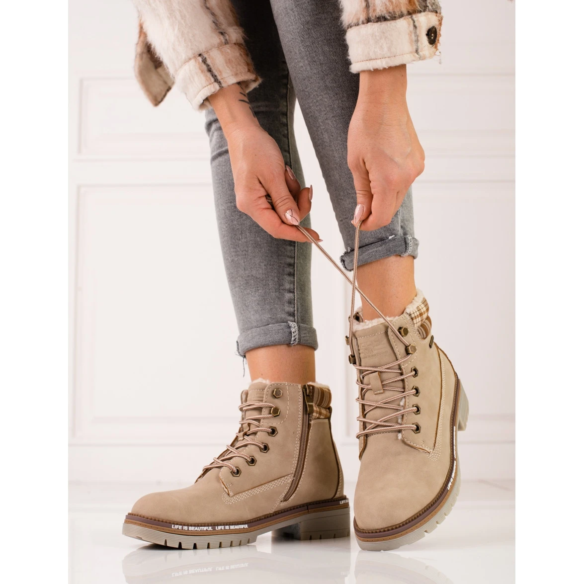 Bottes De Randonnée Shelovet Beiges Pour Femmes En Cuir écologique Brun 2 Bottes De Randonnée Shelovet Beiges Pour Femmes En Cuir écologique Brun – Image 2