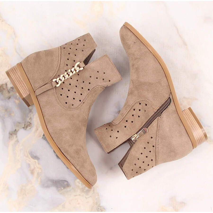 Bottes En Daim Ajouré Beige Foncé Pour Femmes Vinceza 10885 4 Bottes En Daim Ajouré Beige Foncé Pour Femmes Vinceza 10885 – Image 4