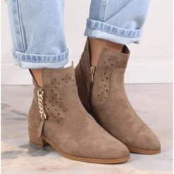 Bottes En Daim Ajouré Beige Foncé Pour Femmes Vinceza 10885 11 Bottes En Daim Ajouré Beige Foncé Pour Femmes Vinceza 10885 -Lumière Écarlate Bottes bottes en daim ajoure beige fonce pour femmes vinceza 10885 6 2000x2000 1