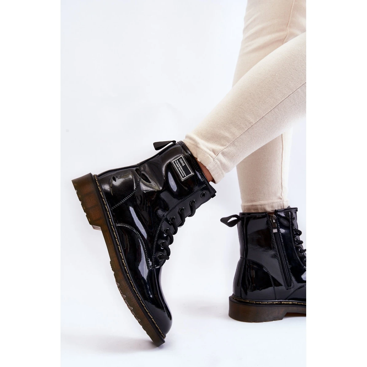 Bottes Isolantes Laquées Femme GOE II2N4050 Noir Le Noir 5 Bottes Isolantes Laquées Femme GOE II2N4050 Noir Le Noir – Image 5