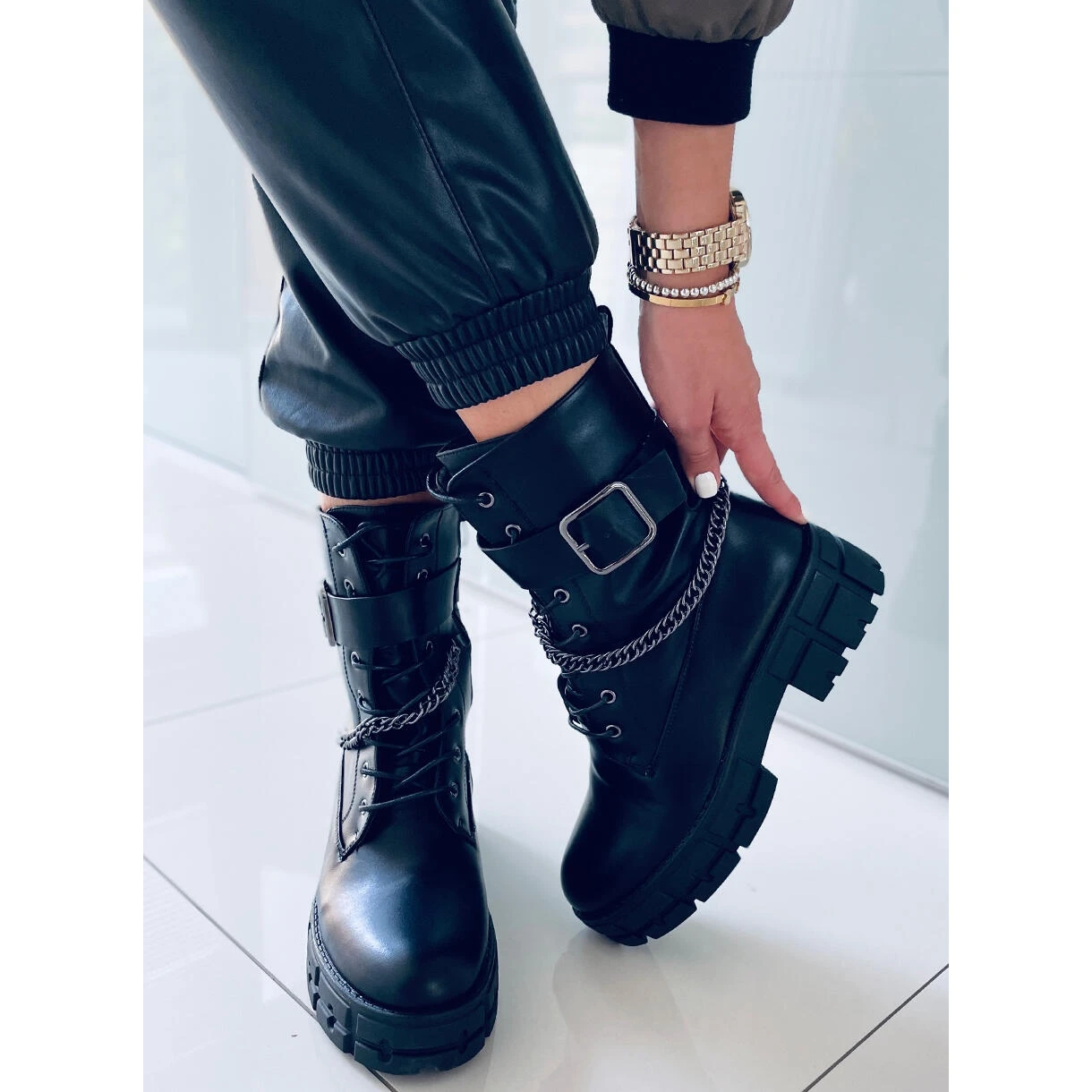 Bottes Militaires Maude Noir Le Noir 3 Bottes Militaires Maude Noir Le Noir – Image 3