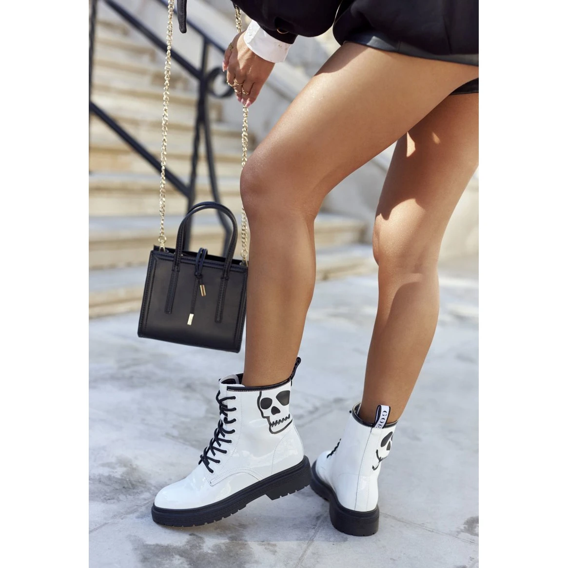 Bottes Pour Femmes Avec Une Tête De Mort GOE II2N4048 Blanc Blanche 5 Bottes Pour Femmes Avec Une Tête De Mort GOE II2N4048 Blanc Blanche – Image 5