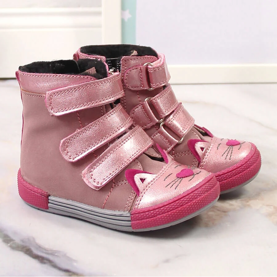 Bottes Pour Filles Avec Velcro Isolés Chats Roses Kornecki 6899 2 Bottes Pour Filles Avec Velcro Isolés Chats Roses Kornecki 6899 – Image 2