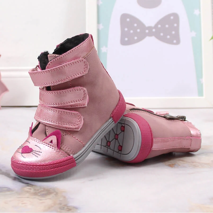 Bottes Pour Filles Avec Velcro Isolés Chats Roses Kornecki 6899 3 Bottes Pour Filles Avec Velcro Isolés Chats Roses Kornecki 6899 – Image 3