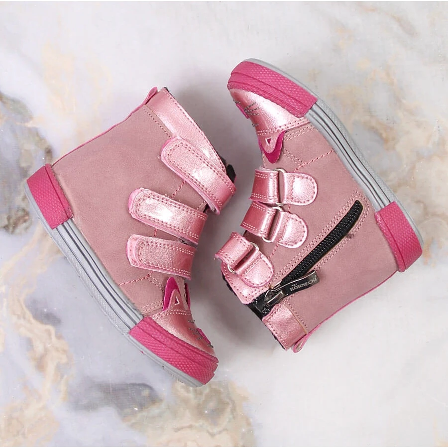 Bottes Pour Filles Avec Velcro Isolés Chats Roses Kornecki 6899 4 Bottes Pour Filles Avec Velcro Isolés Chats Roses Kornecki 6899 – Image 4