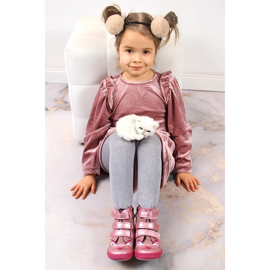 Bottes Pour Filles Avec Velcro Isolés Chats Roses Kornecki 6899 5 Bottes Pour Filles Avec Velcro Isolés Chats Roses Kornecki 6899 – Image 5