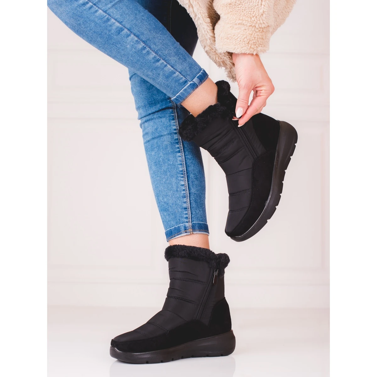 Bottes Shelovet Pour Femmes Isolées Avec Fourrure Le Noir 1 Bottes Shelovet Pour Femmes Isolées Avec Fourrure Le Noir