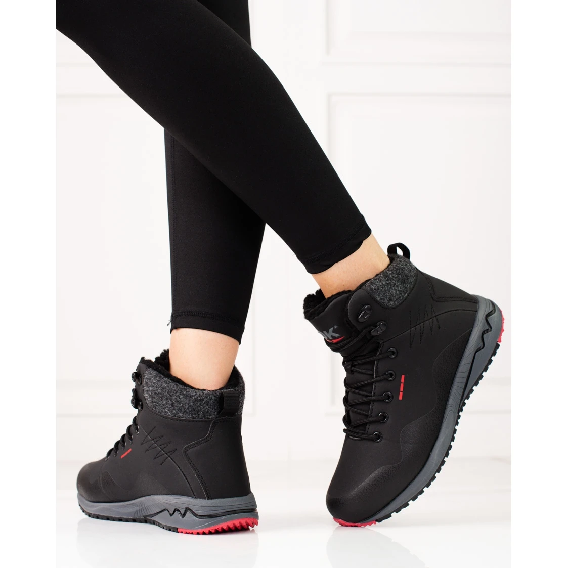 DK Bottes De Trekking Hautes Pour Femmes Avec Isolation Shelovet Le Noir 1 DK Bottes De Trekking Hautes Pour Femmes Avec Isolation Shelovet Le Noir