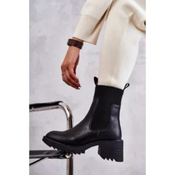 FE1 Bottes Chaudes Noires à Talon Pour Femmes Abella Le Noir -Lumière Écarlate Bottes fe1 bottes chaudes noires a talon pour femmes abella le noir 4 2000x2000 1