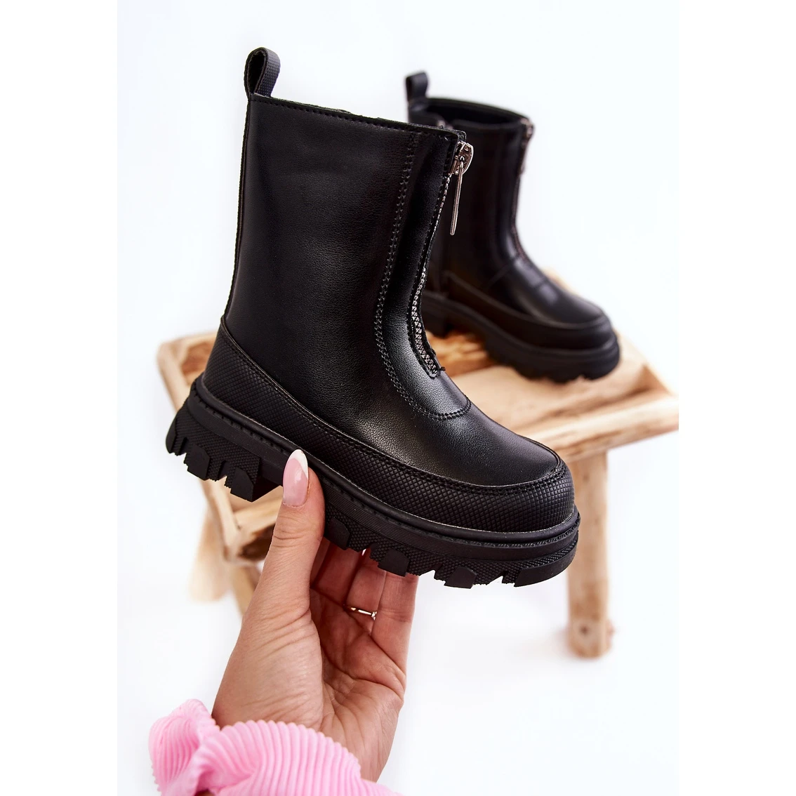 FR1 Bottes Hautes En Cuir à La Mode Avec Fermeture à Glissière Noire Daffy Le Noir 4 FR1 Bottes Hautes En Cuir à La Mode Avec Fermeture à Glissière Noire Daffy Le Noir – Image 4