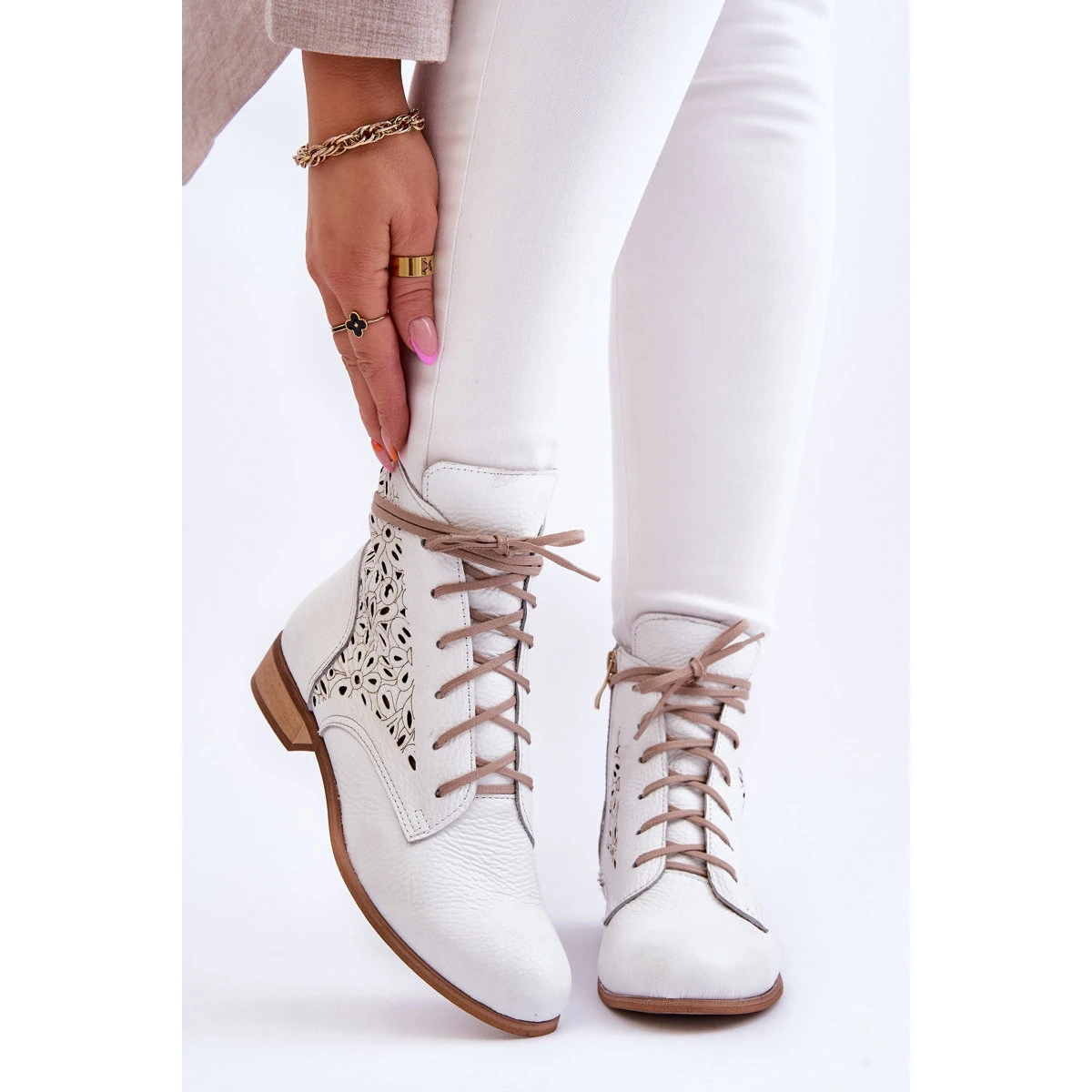 Lewski Shoes Bottes Zippées En Cuir Pour Femmes Left Shoes 3186 White Peas Blanche 1 Lewski Shoes Bottes Zippées En Cuir Pour Femmes Left Shoes 3186 White Peas Blanche