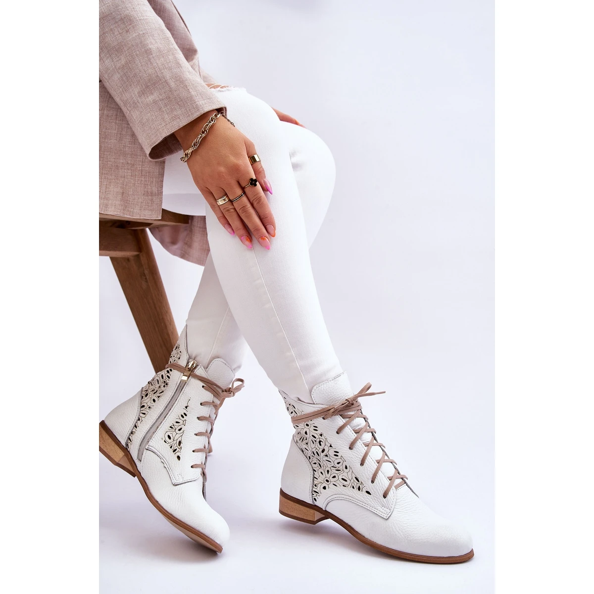 Lewski Shoes Bottes Zippées En Cuir Pour Femmes Left Shoes 3186 White Peas Blanche 5 Lewski Shoes Bottes Zippées En Cuir Pour Femmes Left Shoes 3186 White Peas Blanche – Image 5