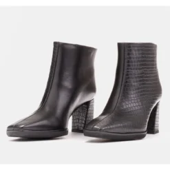 Marco Shoes Bottes Combinées Faites De Deux Types De Cuir Le Noir 12 Marco Shoes Bottes Combinées Faites De Deux Types De Cuir Le Noir -Lumière Écarlate Bottes marco shoes bottes combinees faites de deux types de cuir le noir 6 2000x2000 1