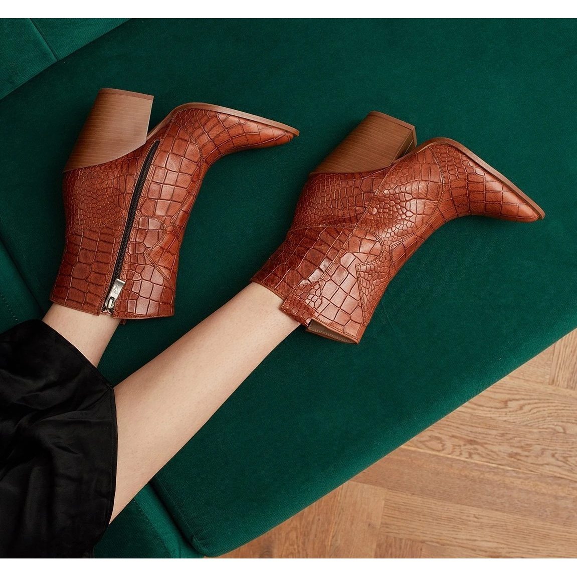 Marco Shoes Bottes De Cowboy Pour Femmes En Cuir Naturel Avec Gaufrage Brun 1 Marco Shoes Bottes De Cowboy Pour Femmes En Cuir Naturel Avec Gaufrage Brun