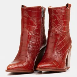 Marco Shoes Bottes De Cowboy Pour Femmes En Cuir Naturel Avec Gaufrage Brun 14 Marco Shoes Bottes De Cowboy Pour Femmes En Cuir Naturel Avec Gaufrage Brun -Lumière Écarlate Bottes marco shoes bottes de cowboy pour femmes en cuir naturel avec gaufrage brun 6 2000x2000 1