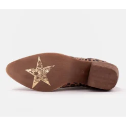 Marco Shoes Bottes En Cuir Véritable Avec Une Coupe En V 1954B-634-1 Brun -Lumière Écarlate Bottes marco shoes bottes en cuir veritable avec une coupe en v 1954b 634 1 brun 8 2000x2000 1