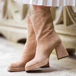 Marco Shoes Rosalia Bottes Sur La Plate-forme Beige 15 Marco Shoes Rosalia Bottes Sur La Plate-forme Beige -Lumière Écarlate Bottes marco shoes rosalia bottes sur la plate forme beige 8 2000x2000 1