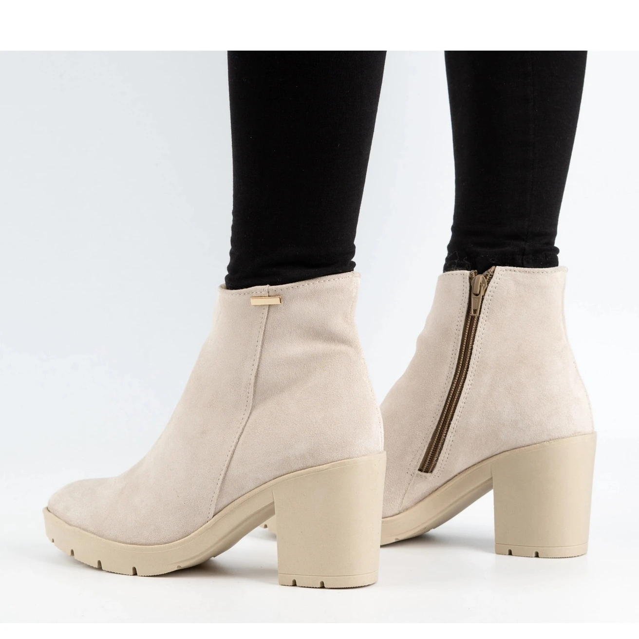 Olivier Bottes Isolées Riva En Suède Beige Clair Pour Femmes 4 Olivier Bottes Isolées Riva En Suède Beige Clair Pour Femmes – Image 4