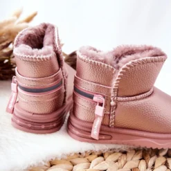 PA1 Bottes De Neige Enfant Rose Frosty 15 PA1 Bottes De Neige Enfant Rose Frosty -Lumière Écarlate Bottes pa1 bottes de neige enfant rose frosty 4 2000x2000 1