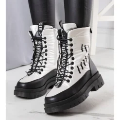 PA1 Bottes De Neige Saraï Blanche Le Noir