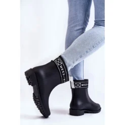 PA1 Bottes De Pluie à Talons Plats Pour Femmes Noir Coreta Le Noir 7 PA1 Bottes De Pluie à Talons Plats Pour Femmes Noir Coreta Le Noir -Lumière Écarlate Bottes pa1 bottes de pluie a talons plats pour femmes noir coreta le noir 3 2000x2000 1