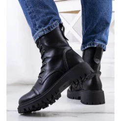 PA1 Bottes De Randonnée Noires Sur Une Semelle Haute Rukit Le Noir