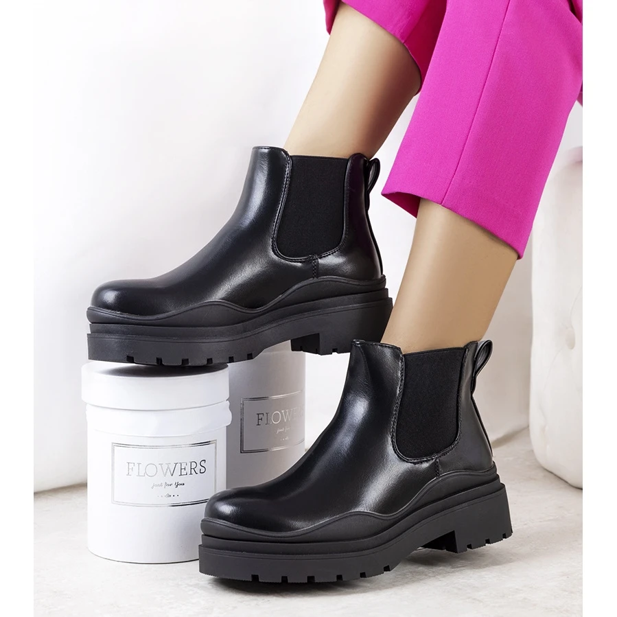 PA1 Bottes Noires Sur La Plateforme Gaffney Le Noir 2 PA1 Bottes Noires Sur La Plateforme Gaffney Le Noir – Image 2