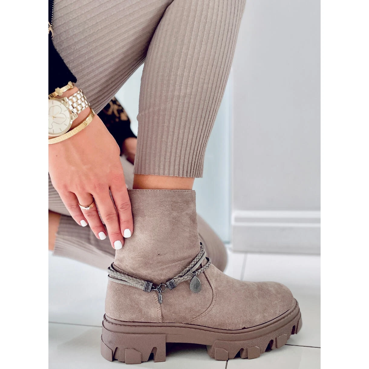 PA1 Bottes Plates Connie Taupe Beige 4 PA1 Bottes Plates Connie Taupe Beige – Image 4