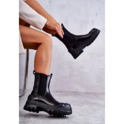 PG1 Bottes Bassti Noires Classiques High Workers Le Noir 11 PG1 Bottes Bassti Noires Classiques High Workers Le Noir -Lumière Écarlate Bottes pg1 bottes bassti noires classiques high workers le noir 4 2000x2000 1