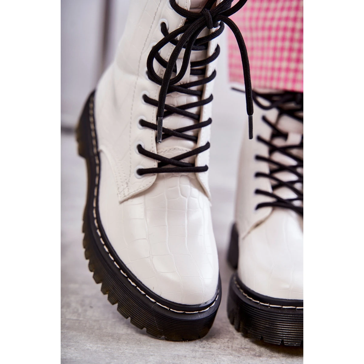 PG1 Bottes En Peau De Serpent Chaudes Blanches Pour Femmes Salma 7 PG1 Bottes En Peau De Serpent Chaudes Blanches Pour Femmes Salma – Image 7