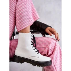 PG1 Bottes En Peau De Serpent Chaudes Blanches Pour Femmes Salma 18 PG1 Bottes En Peau De Serpent Chaudes Blanches Pour Femmes Salma -Lumière Écarlate Bottes pg1 bottes en peau de serpent chaudes blanches pour femmes salma 9 2000x2000 1