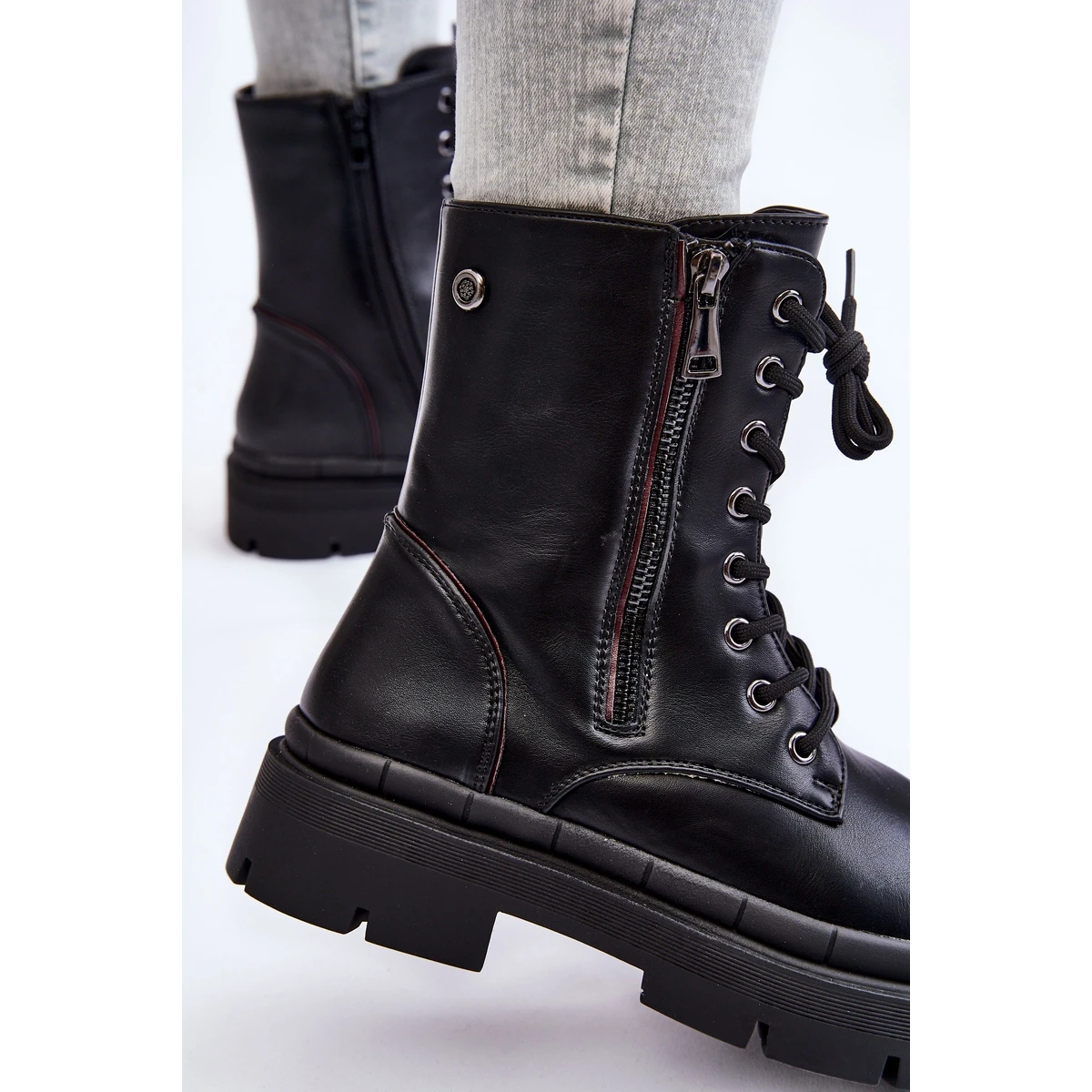 PG1 Bottes Trappeur à Lacets En Cuir Pour Femmes Noir Shanna Le Noir 5 PG1 Bottes Trappeur à Lacets En Cuir Pour Femmes Noir Shanna Le Noir – Image 5