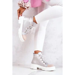 PK1 Bottes En Cuir Argentées Letty Beige -Lumière Écarlate Bottes pk1 bottes en cuir argentees letty beige 4 2000x2000 1