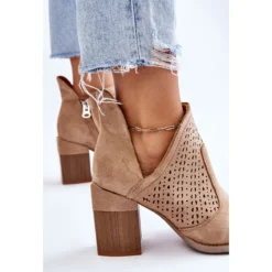 PM1 Bottes Découpées En Daim Beige Layne -Lumière Écarlate Bottes pm1 bottes decoupees en daim beige layne 8 2000x2000 1