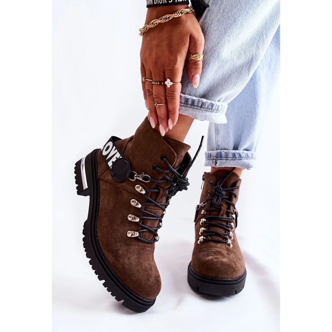 PS1 Bottes Chaudes En Daim Avec Une Ceinture Marron Foncé Aurelio Brun 1 PS1 Bottes Chaudes En Daim Avec Une Ceinture Marron Foncé Aurelio Brun