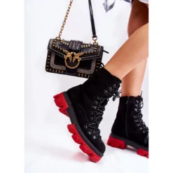 PS1 Bottes De Travail En Daim Chaudes Nouées Noires Et Rouges Pierro Le Noir -Lumière Écarlate Bottes ps1 bottes de travail en daim chaudes nouees noires et rouges pierro le noir 7 2000x2000 1