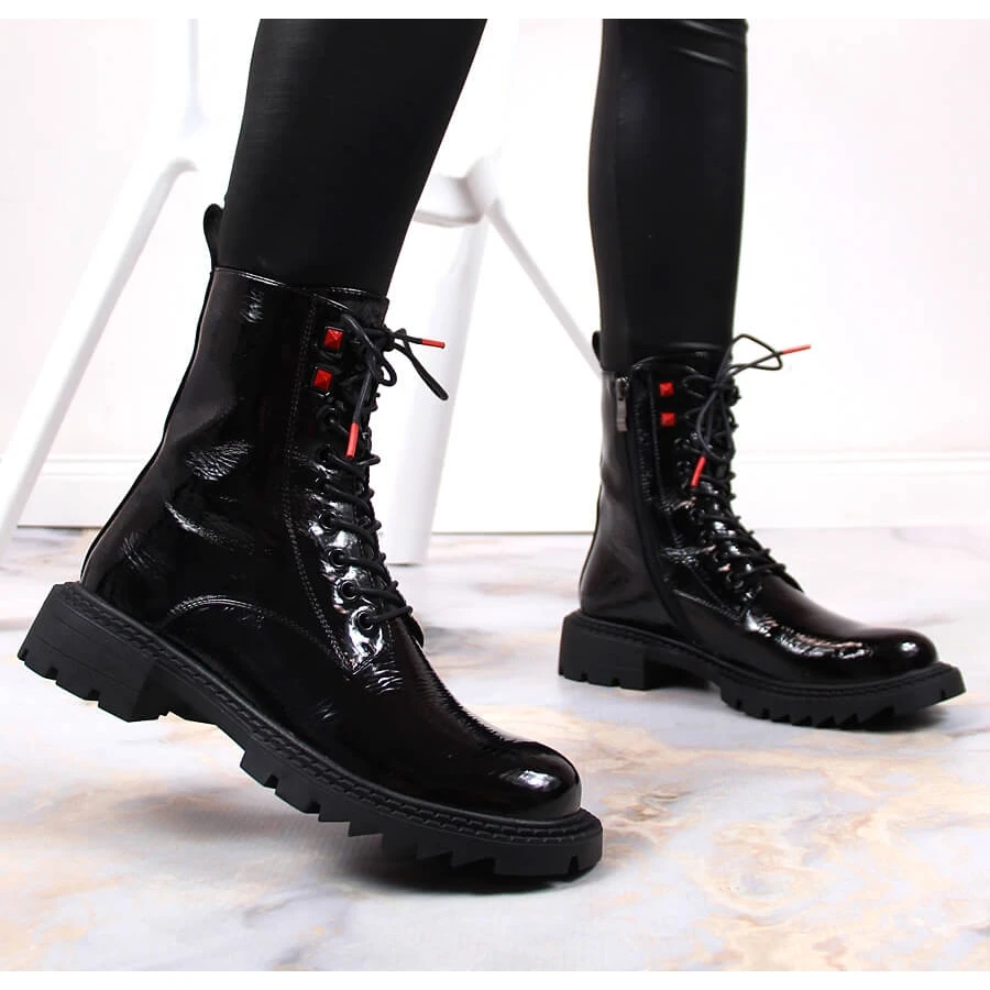 S.Barski Bottes Isolantes En Cuir Verni Noir Par S. Barski Le Noir 2 S.Barski Bottes Isolantes En Cuir Verni Noir Par S. Barski Le Noir – Image 2