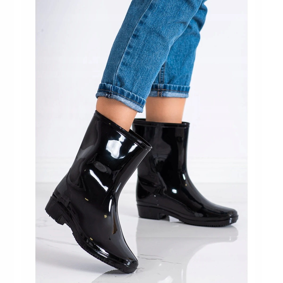 SHELOVET Bottes De Pluie Laquées Classiques Le Noir 2 SHELOVET Bottes De Pluie Laquées Classiques Le Noir – Image 2