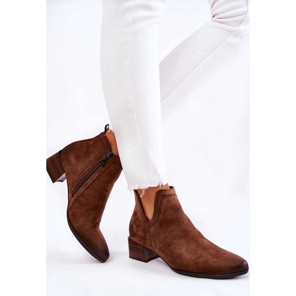 Vinceza Bottes Classiques Pour Femmes Avec Fermeture Éclair Marron Ellene Brun 2 Vinceza Bottes Classiques Pour Femmes Avec Fermeture Éclair Marron Ellene Brun – Image 2