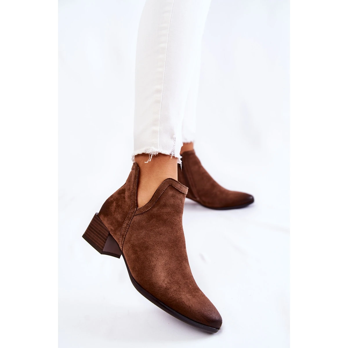 Vinceza Bottes Classiques Pour Femmes Avec Fermeture Éclair Marron Ellene Brun 5 Vinceza Bottes Classiques Pour Femmes Avec Fermeture Éclair Marron Ellene Brun – Image 5