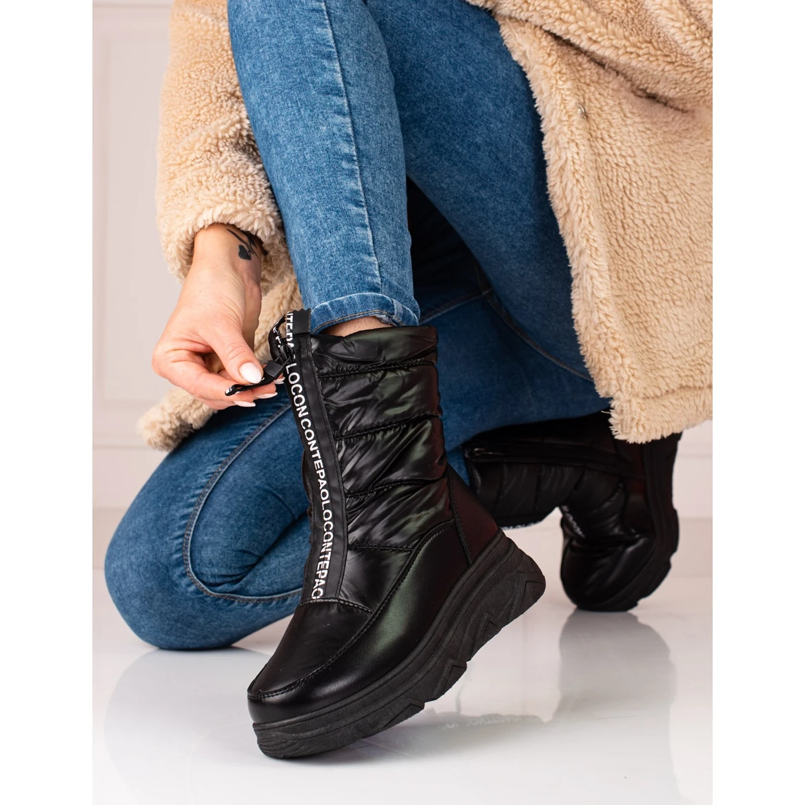 W. Potocki Bottes De Neige Pour Femmes Noires Sur La Plateforme Potocki Le Noir 2 W. Potocki Bottes De Neige Pour Femmes Noires Sur La Plateforme Potocki Le Noir – Image 2