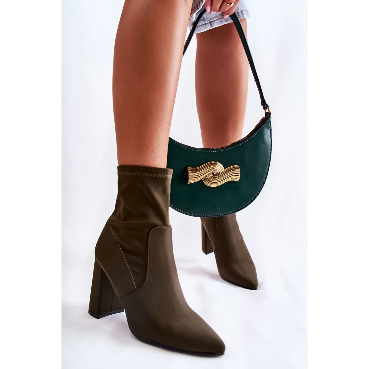 WD1 Bottes à Talons Hauts Amile Material Pour Femmes Kaki 2 WD1 Bottes à Talons Hauts Amile Material Pour Femmes Kaki – Image 2